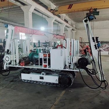 CMM2-14勘探用履带深孔钻车-双臂锚杆锚索钻 车-矿用工程履带式