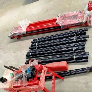辽宁丹东工程小型注浆引孔钻机贵州铜仁小型露天矿山凿岩机