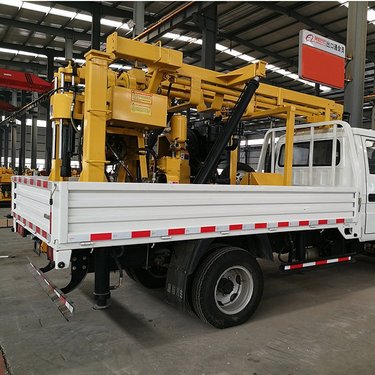XYC-200三轮车载打井钻机 探矿钻机 生产岩芯钻机 液压钻机 轻型钻机