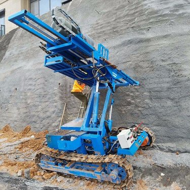 护坡锚固钻机 小型履带式液压锚固钻机 深基坑支护基坑钻机